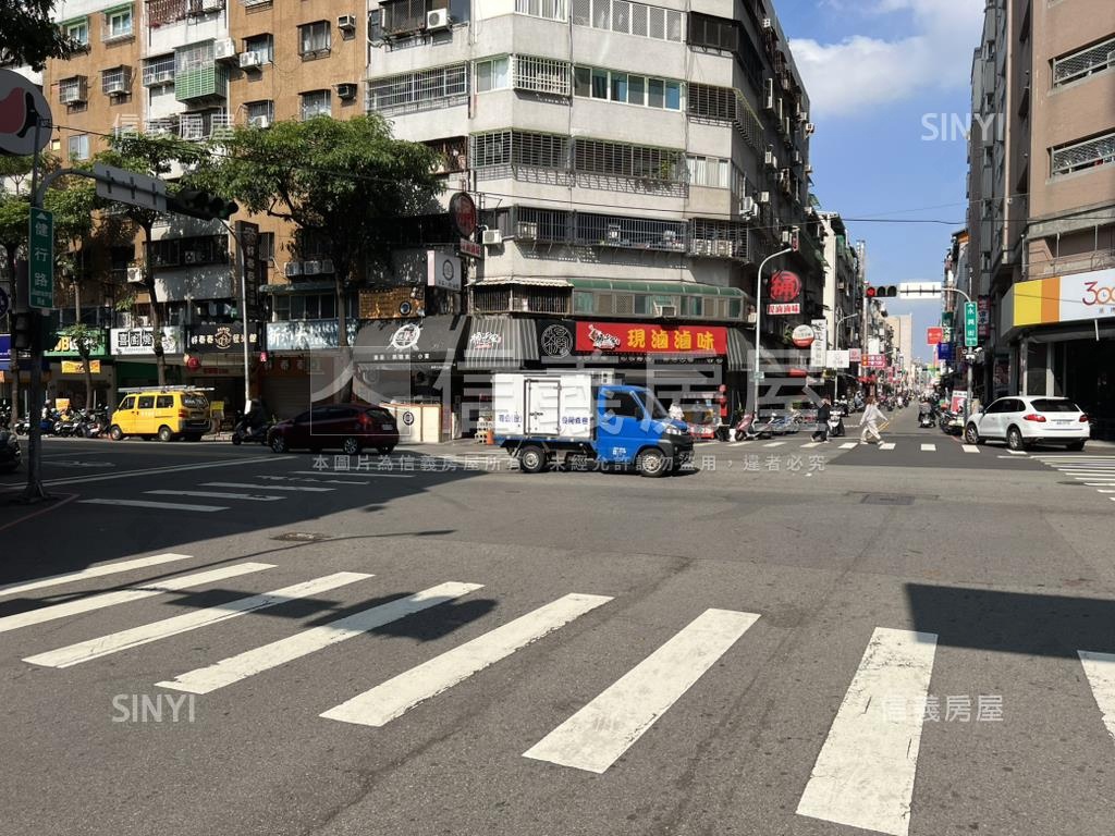 專達麗冶翠面園道兩房平車房屋室內格局與周邊環境