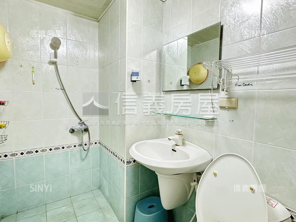 國城麗景近長庚三房平車房屋室內格局與周邊環境