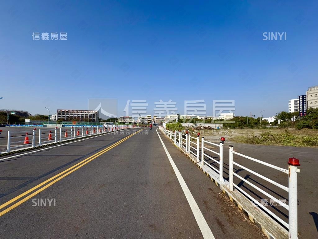 遊艇酒店前約３８９坪土地房屋室內格局與周邊環境