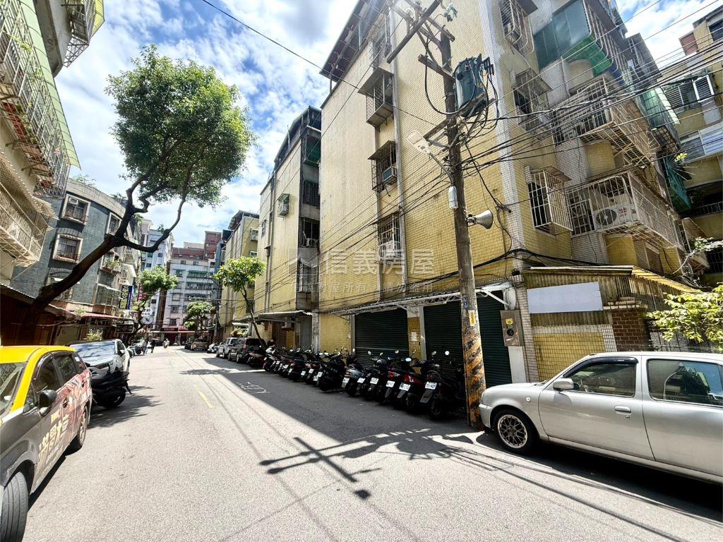 江翠仁化街面寬熱鬧金店面房屋室內格局與周邊環境