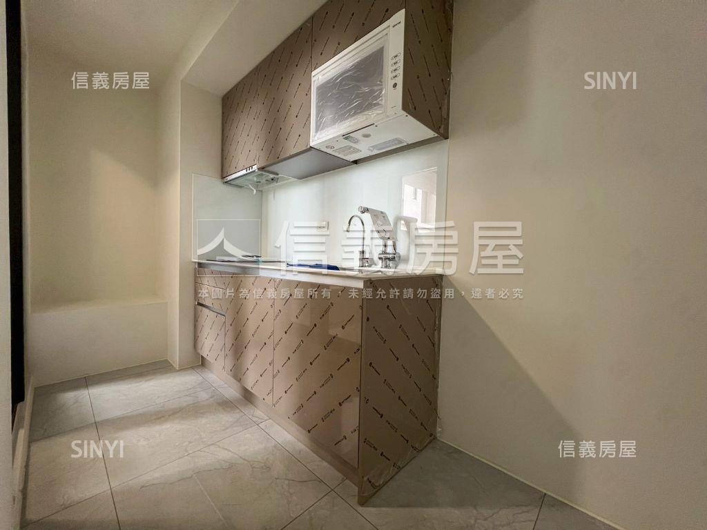 日初莊園雙衛浴大露臺平車房屋室內格局與周邊環境