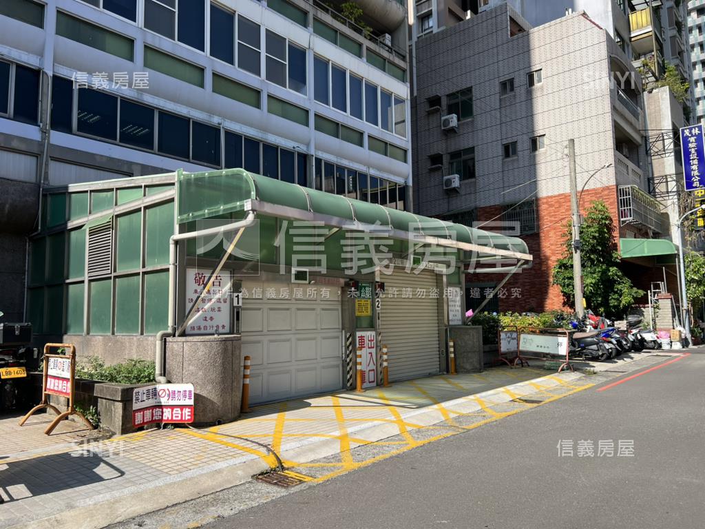 修羅場入場卷五權西路店面房屋室內格局與周邊環境