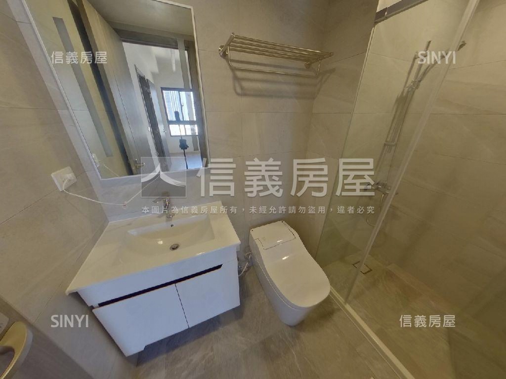 北屯１１期崇德薈兩房平車房屋室內格局與周邊環境