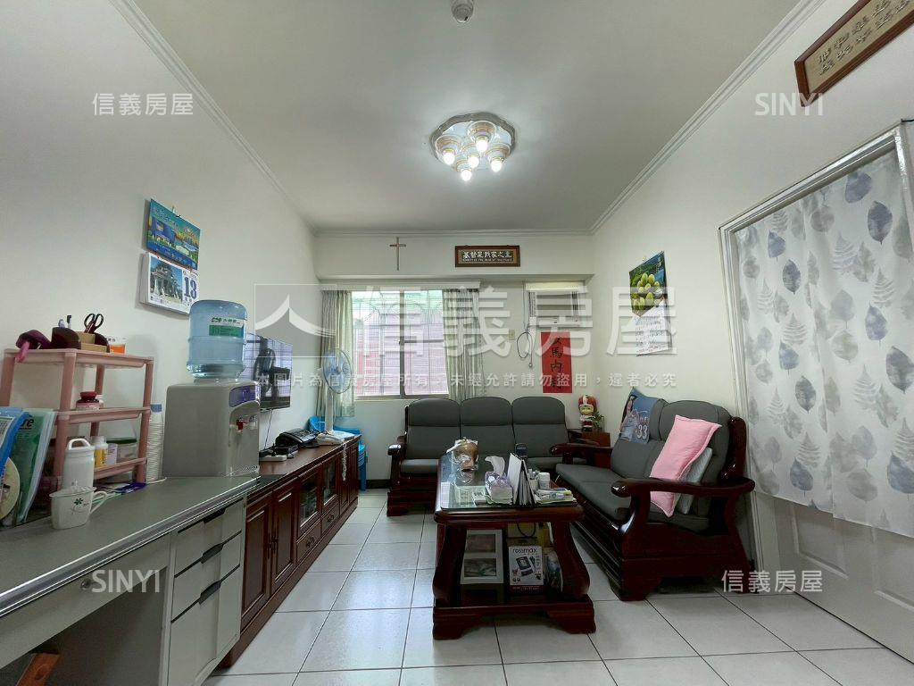 新專！西屯乾淨免整理三房房屋室內格局與周邊環境