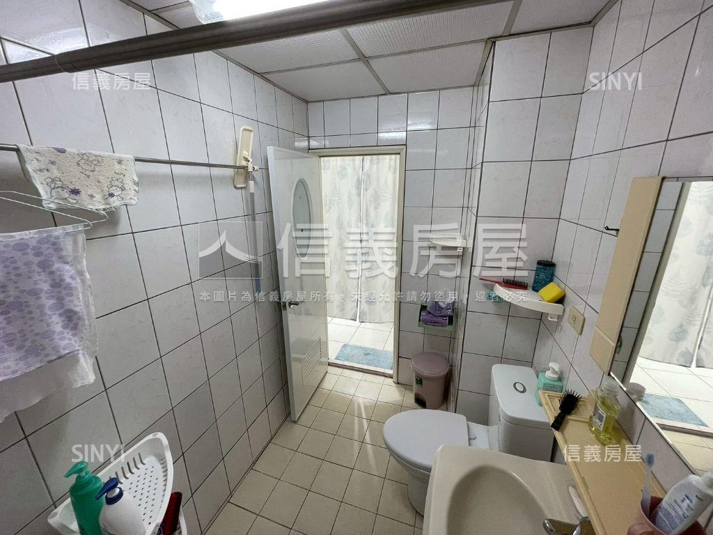 新專！西屯乾淨免整理三房房屋室內格局與周邊環境