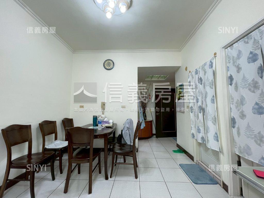 新專！西屯乾淨免整理三房房屋室內格局與周邊環境