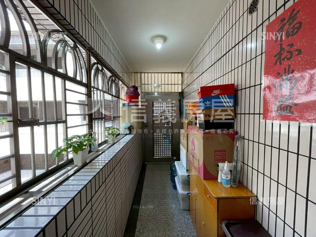 新專！西屯乾淨免整理三房房屋室內格局與周邊環境