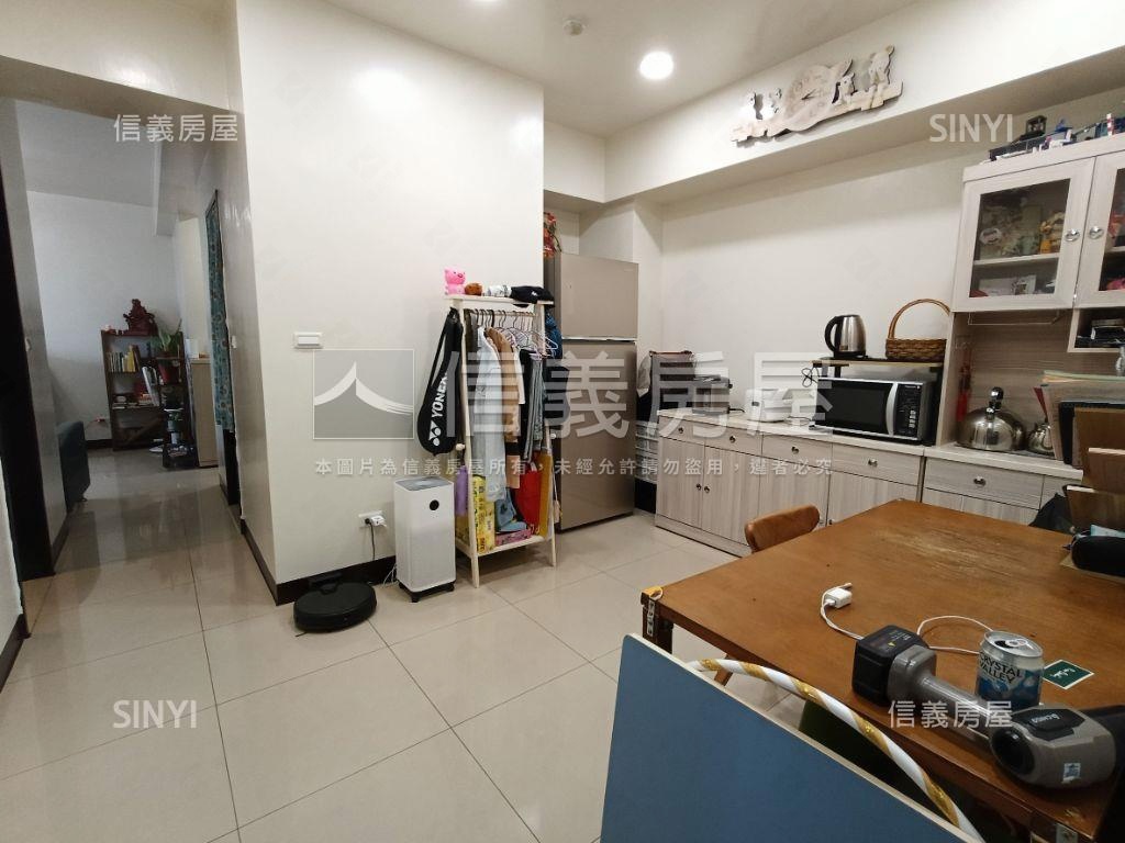 寶捷麗三房車位房屋室內格局與周邊環境