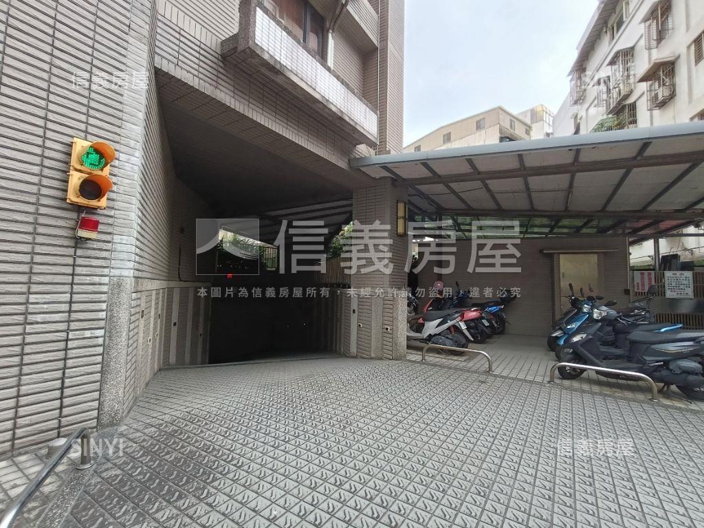 寶捷麗三房車位房屋室內格局與周邊環境