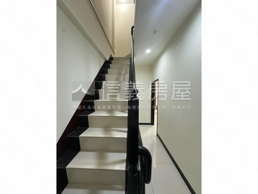 比佛利樂活房屋室內格局與周邊環境