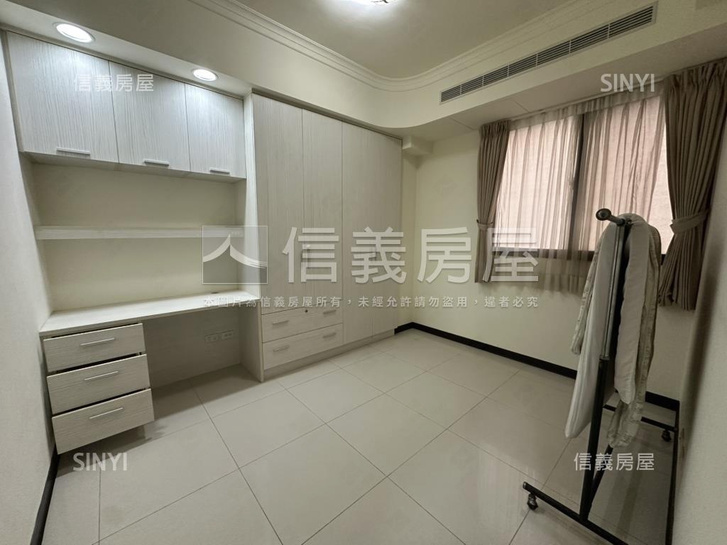 比佛利樂活房屋室內格局與周邊環境
