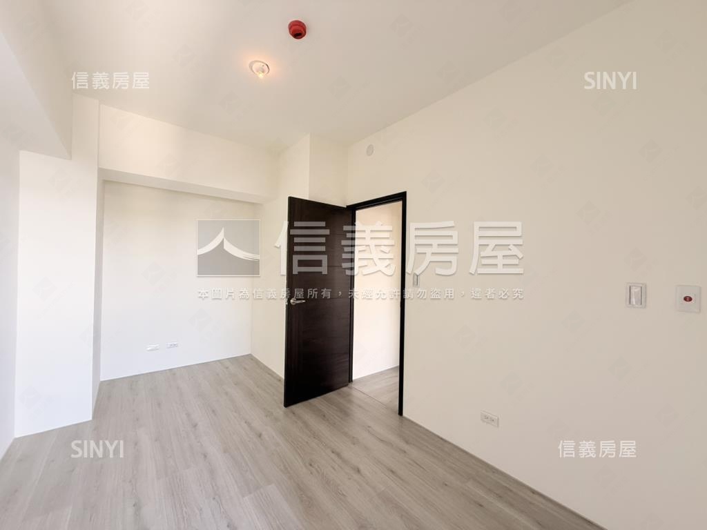 科境之南華廈２房車位房屋室內格局與周邊環境