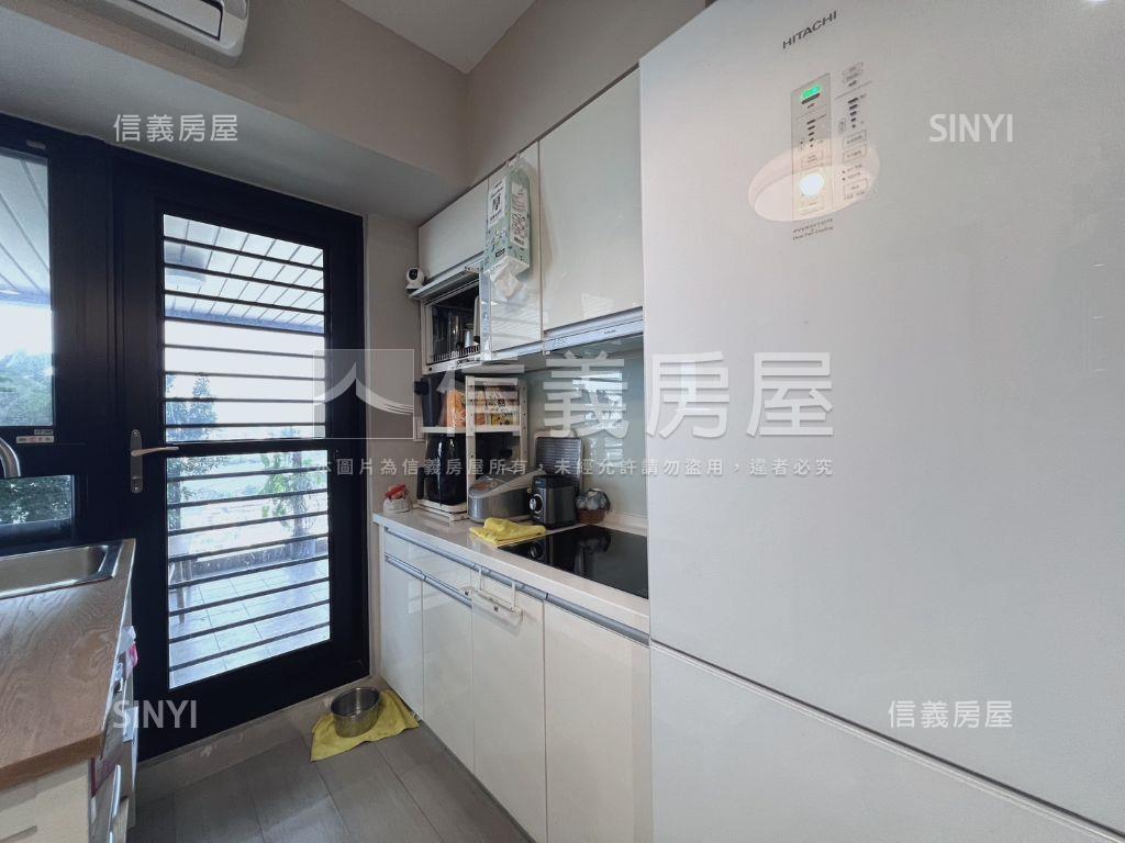 文化潤隆景觀兩房平車房屋室內格局與周邊環境