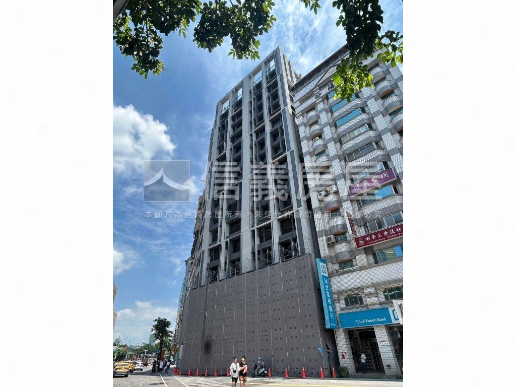 享榮華富貴中正國中將交屋房屋室內格局與周邊環境