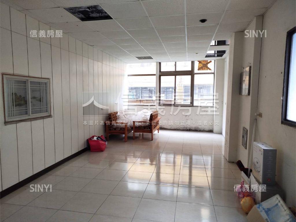 宜蘭市黃金透店房屋室內格局與周邊環境