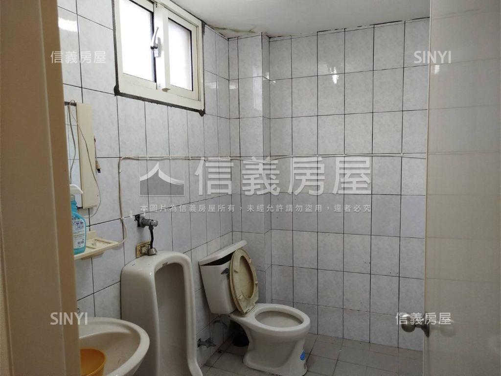 宜蘭市黃金透店房屋室內格局與周邊環境