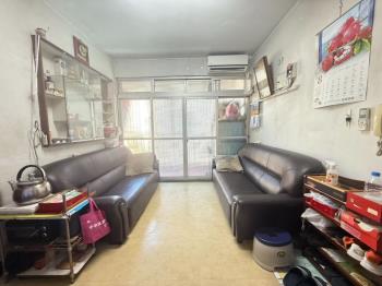 專任中泰邊間公寓四樓