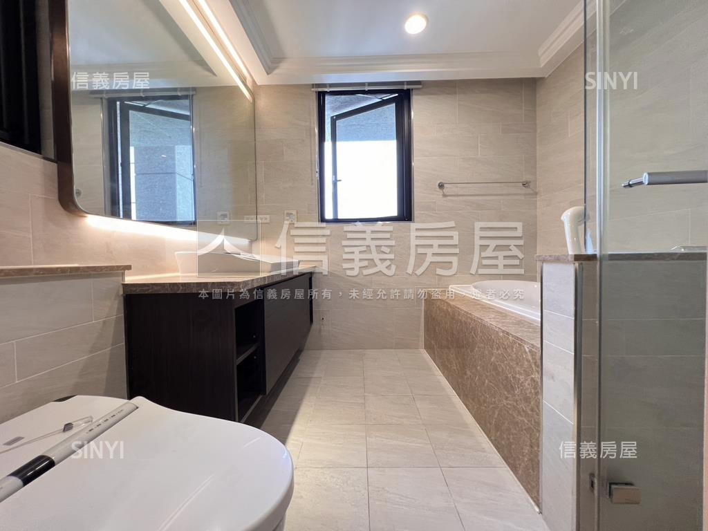 高樓遠景御東方房屋室內格局與周邊環境