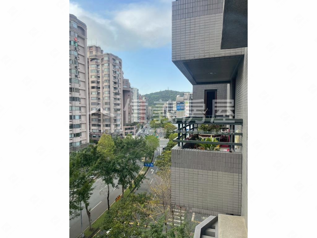 萊特品味名宅房屋室內格局與周邊環境