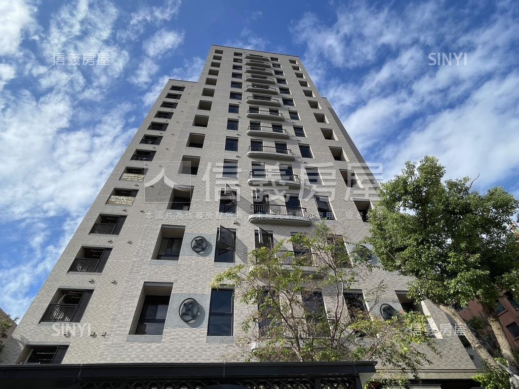 新成屋昇陽麗鉑極品２房房屋室內格局與周邊環境