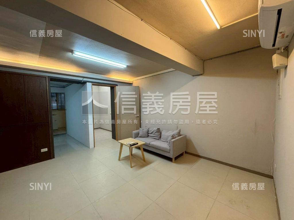 至誠路透天房屋室內格局與周邊環境