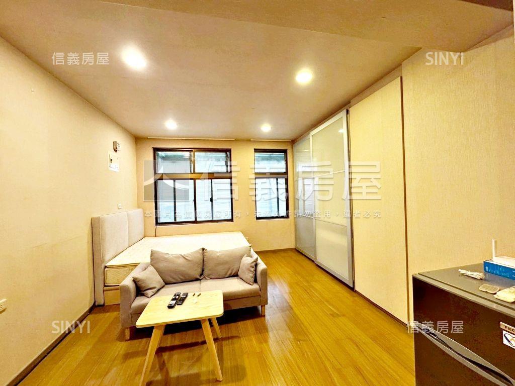 至誠路透天房屋室內格局與周邊環境