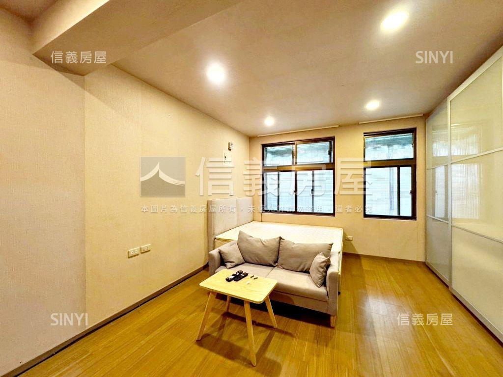 至誠路透天房屋室內格局與周邊環境
