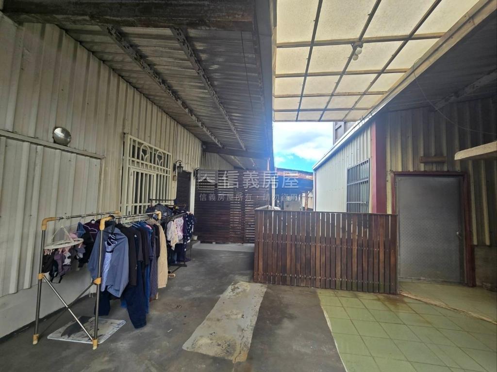 秀山路６間套房滿租公寓房屋室內格局與周邊環境