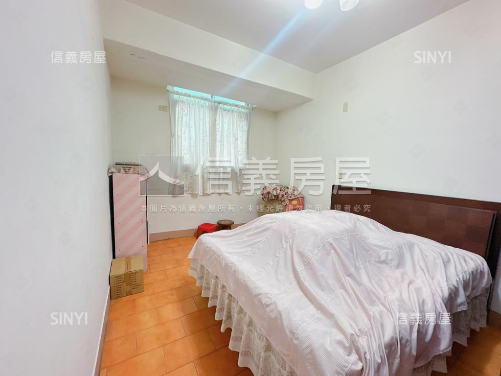 【專約】捷運方正面寬公寓房屋室內格局與周邊環境