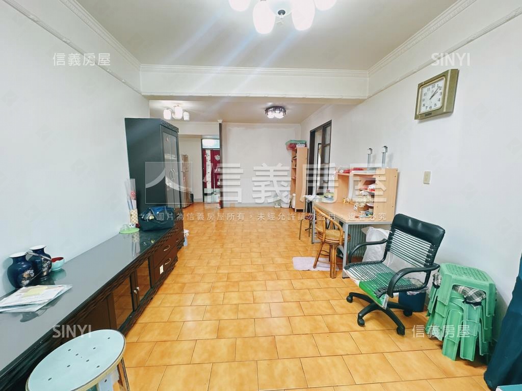 【專約】捷運方正面寬公寓房屋室內格局與周邊環境