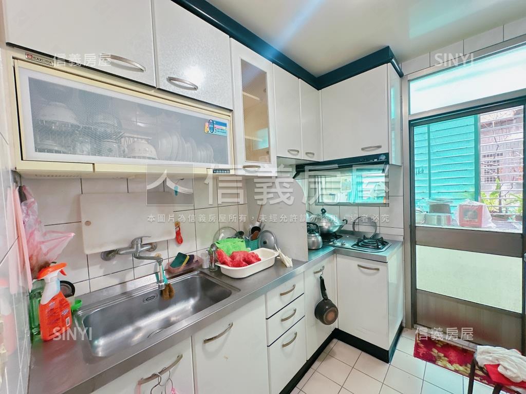 【專約】捷運方正面寬公寓房屋室內格局與周邊環境