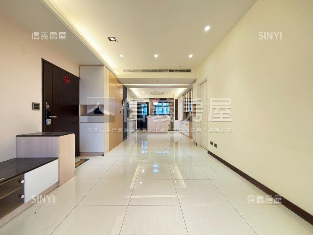 明日耀現況２房雙平面車位房屋室內格局與周邊環境