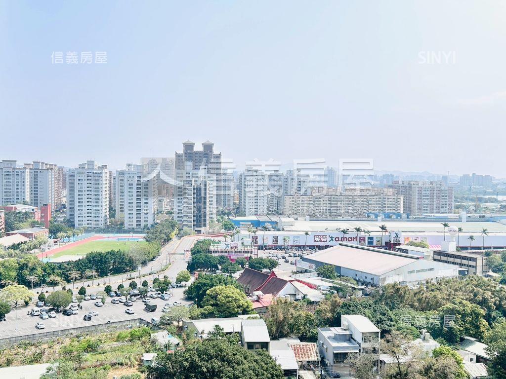 明日耀現況２房雙平面車位房屋室內格局與周邊環境