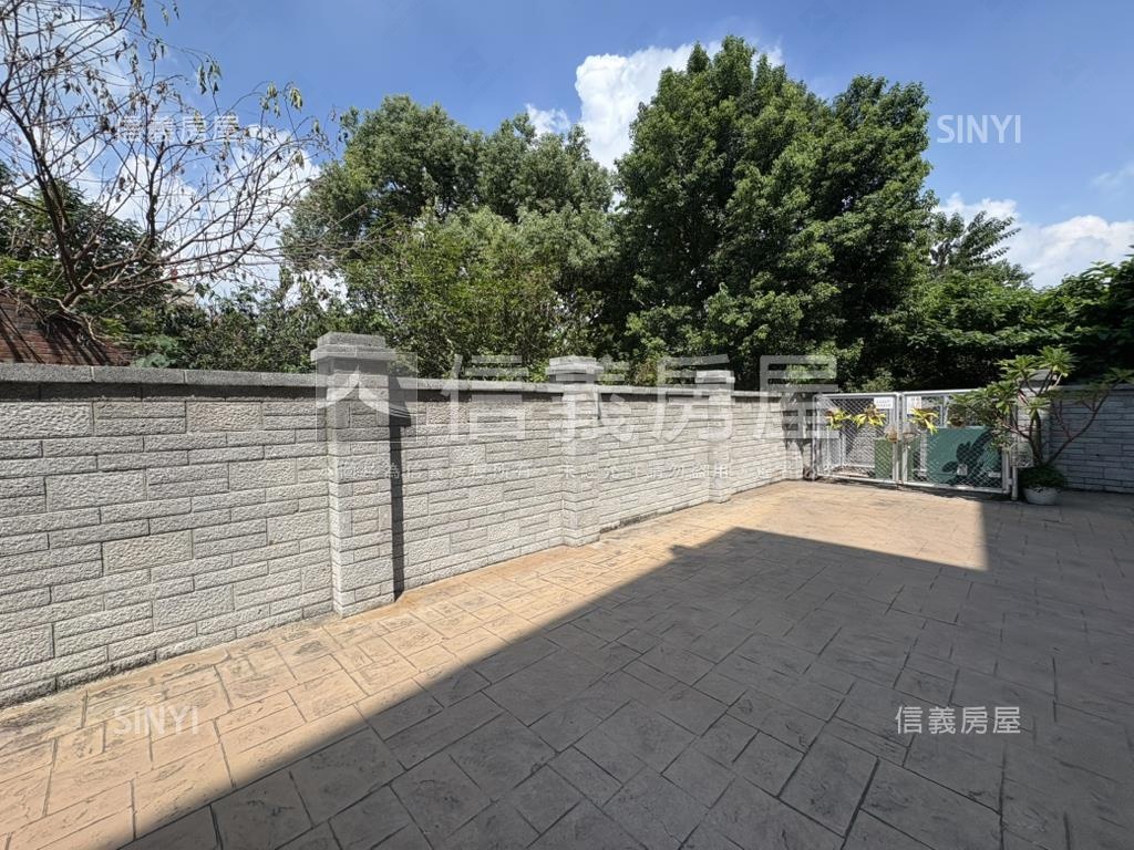 和美輕屋齡社區透天房屋室內格局與周邊環境