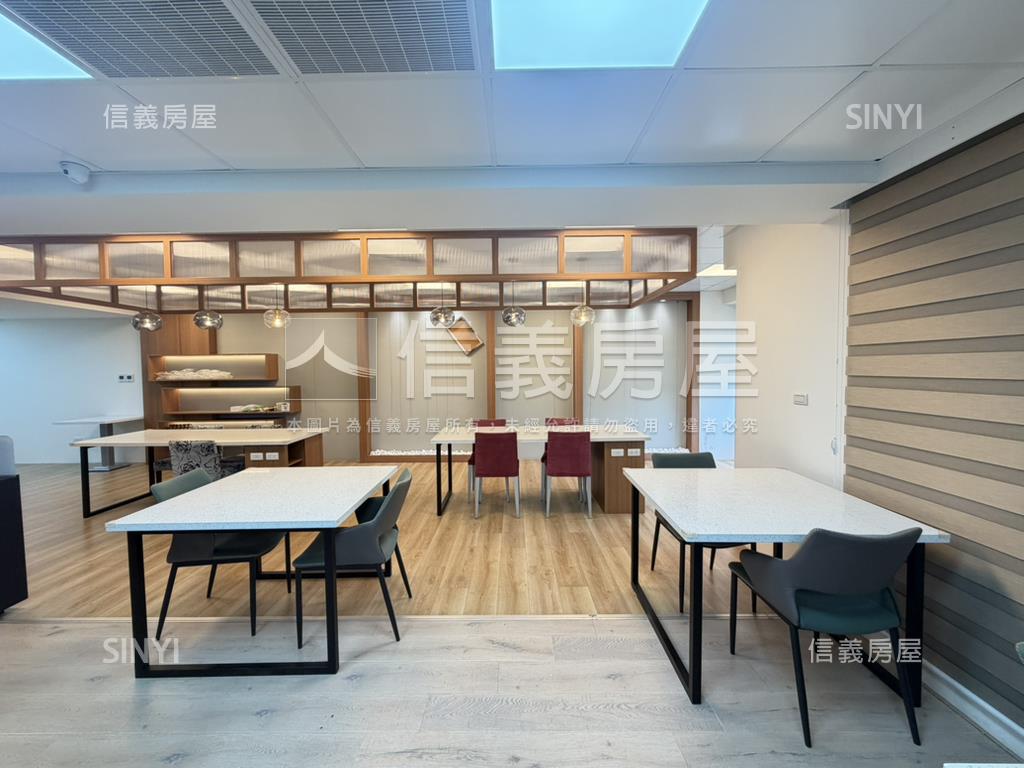 成大地標稀有金鑽店面Ａ房屋室內格局與周邊環境