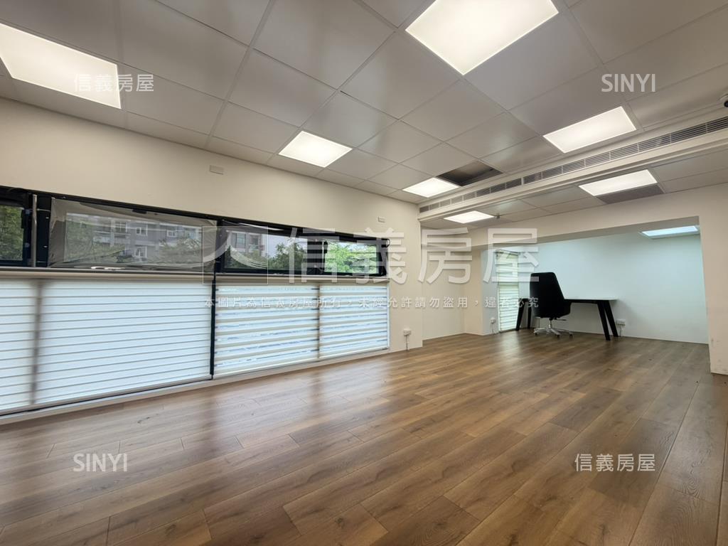 成大地標稀有金鑽店面Ａ房屋室內格局與周邊環境