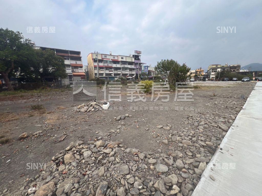 枋寮鄉方正規劃農地１房屋室內格局與周邊環境