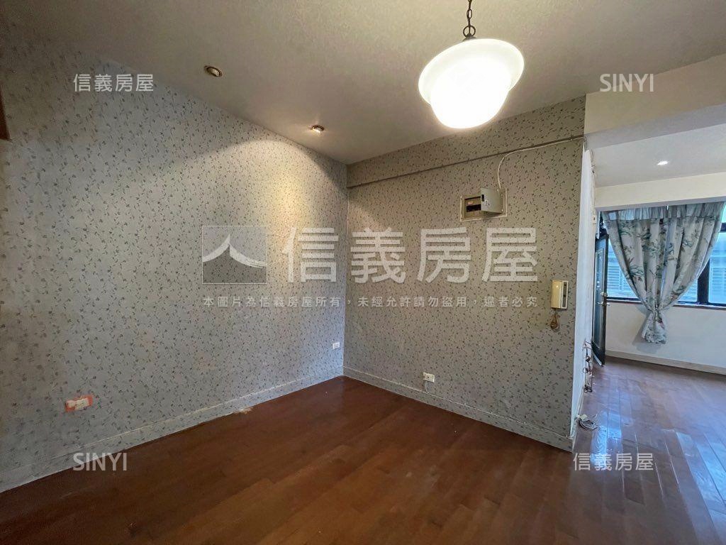 一層一戶低總價公寓房屋室內格局與周邊環境