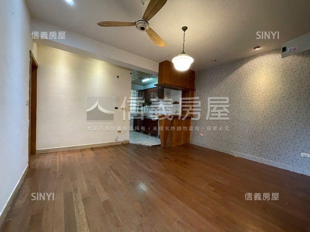 一層一戶低總價公寓房屋室內格局與周邊環境