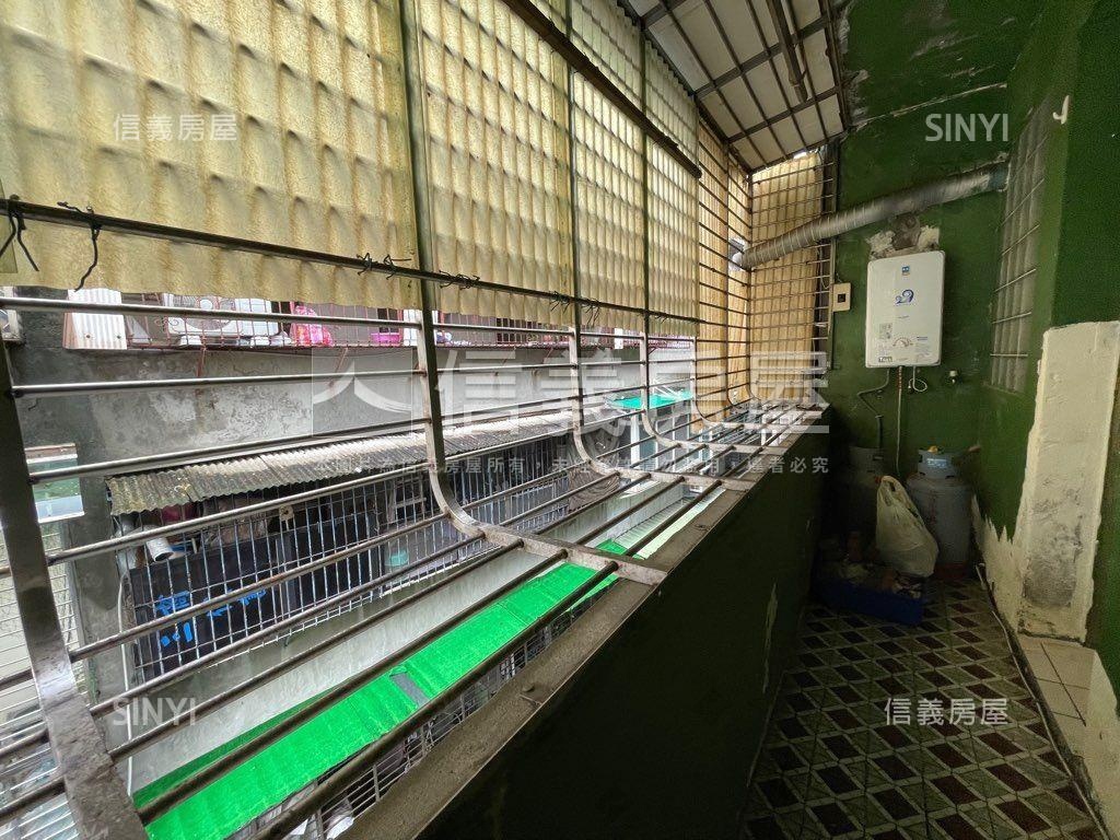 一層一戶低總價公寓房屋室內格局與周邊環境