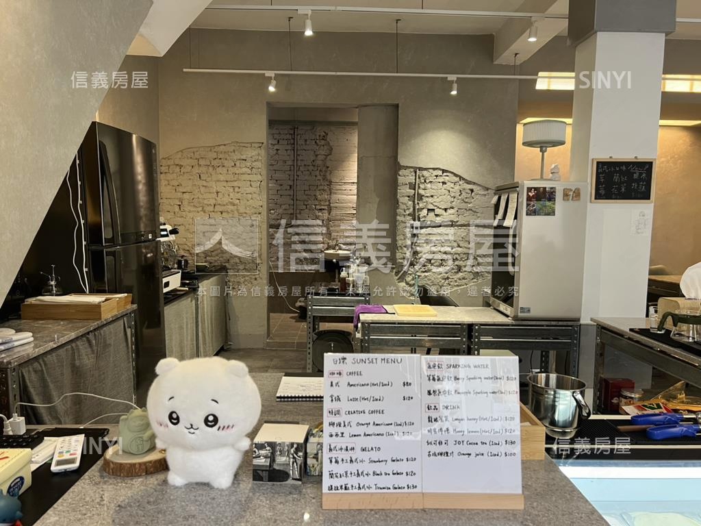 東寧路有間漂亮角窗老房子房屋室內格局與周邊環境