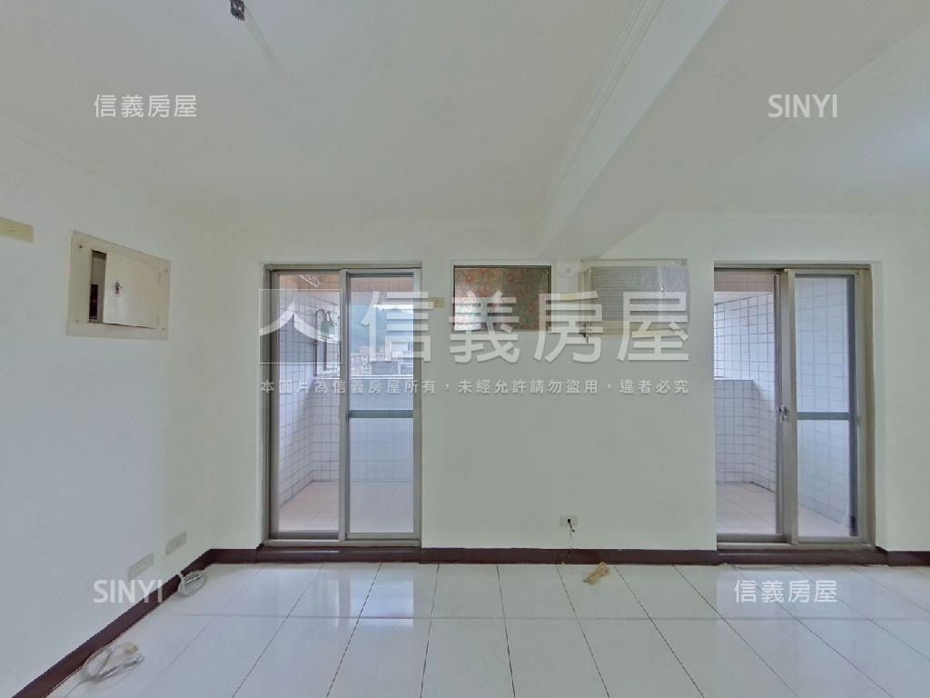 低總價瑞士高樓美景套房房屋室內格局與周邊環境