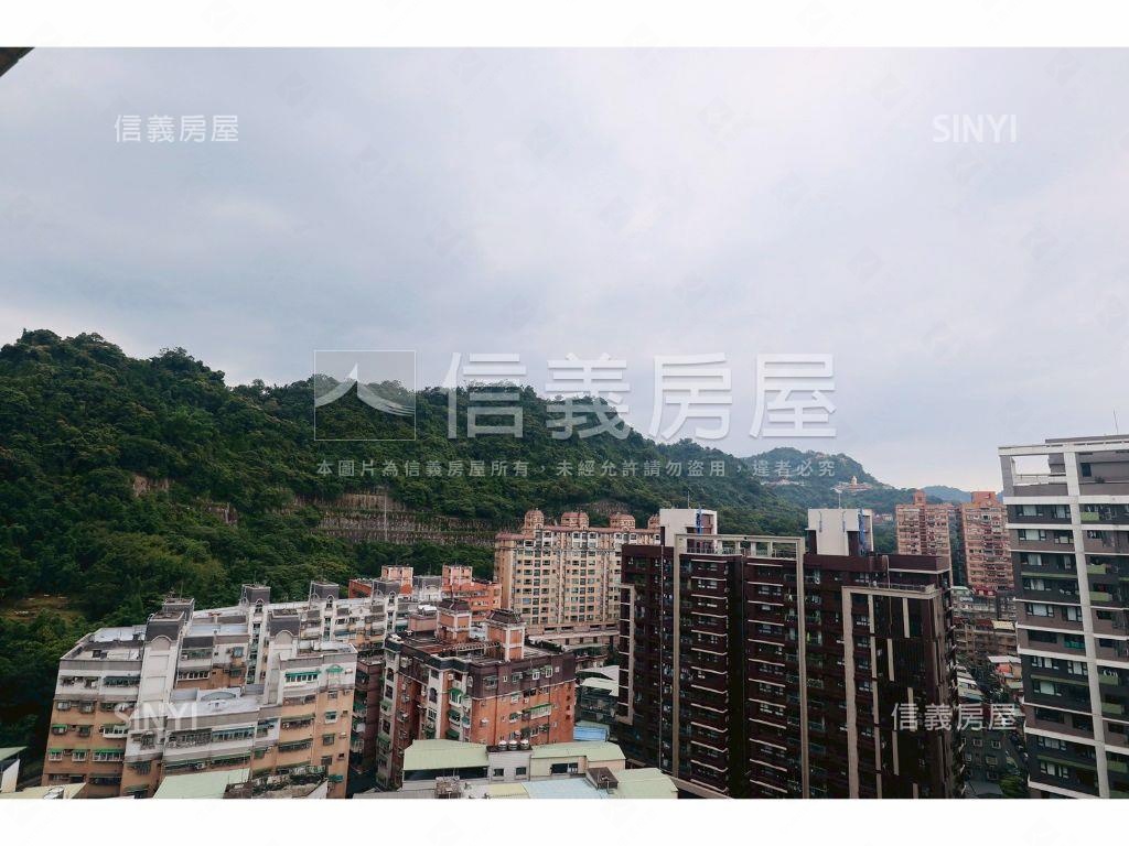 低總價瑞士高樓美景套房房屋室內格局與周邊環境