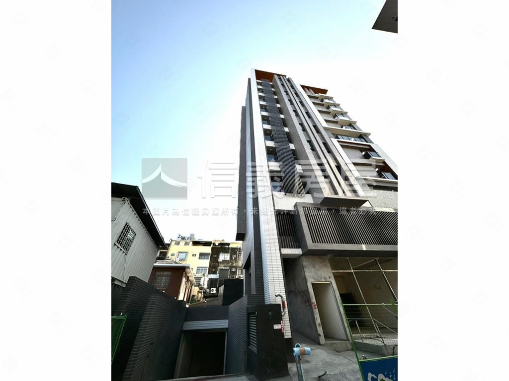 北區兩房附車位值得把握房屋室內格局與周邊環境
