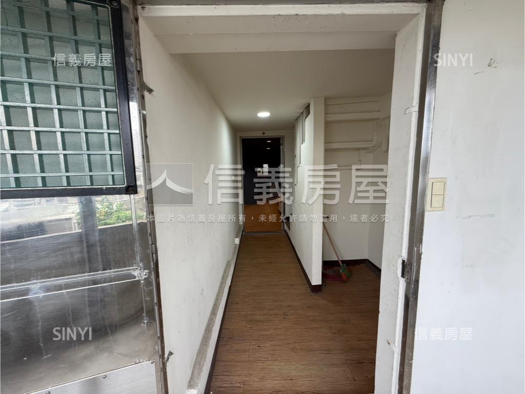 台藝大金雞母鼎佳佳房屋室內格局與周邊環境