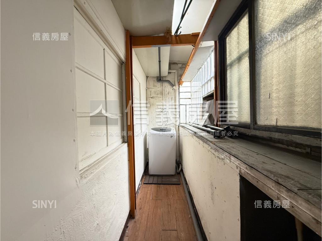 台藝大金雞母鼎佳佳房屋室內格局與周邊環境