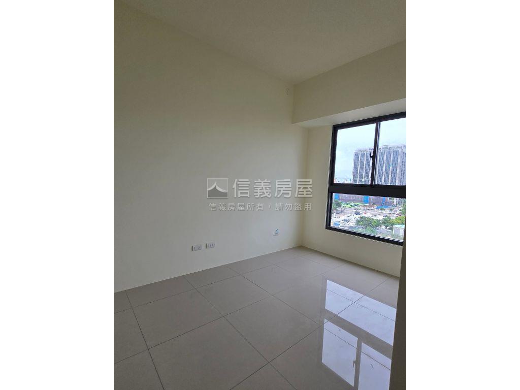 登福安波兩房平車房屋室內格局與周邊環境