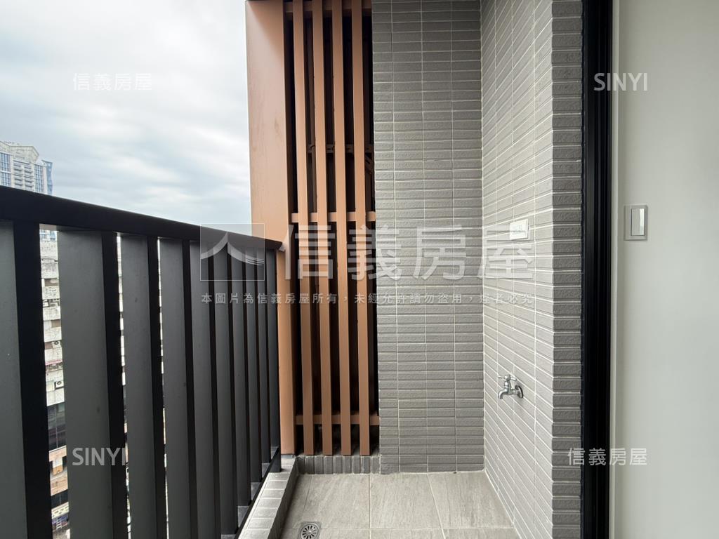 財政局標售－親家１０樓房屋室內格局與周邊環境