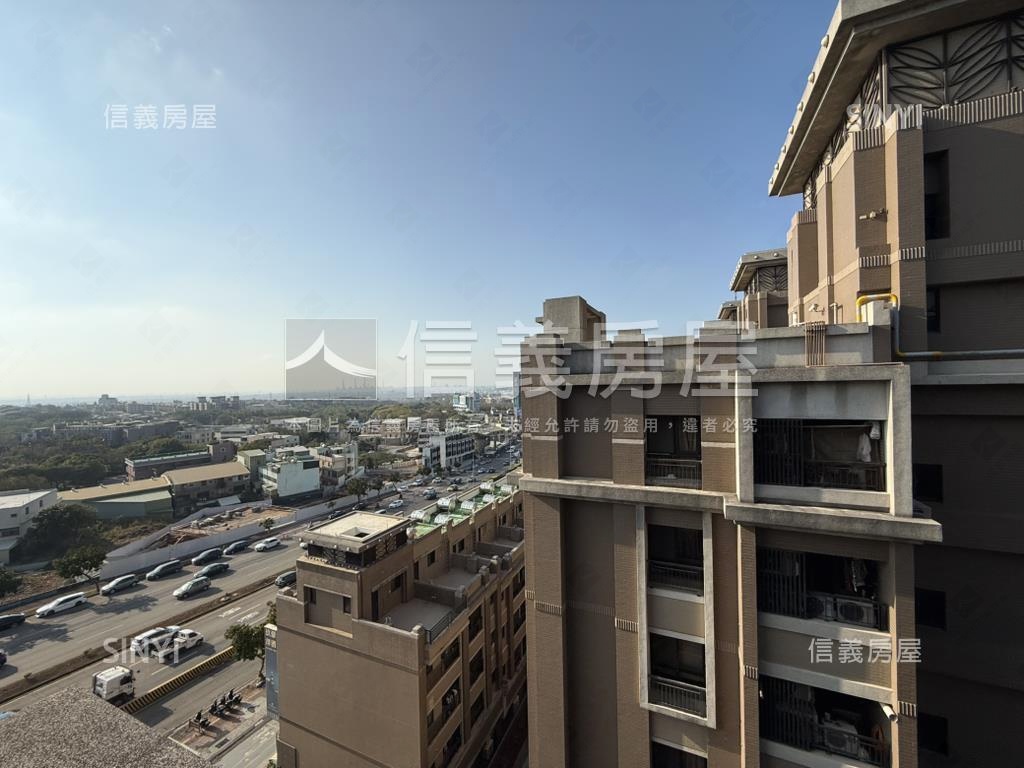 光田特區世界１景三房平車房屋室內格局與周邊環境