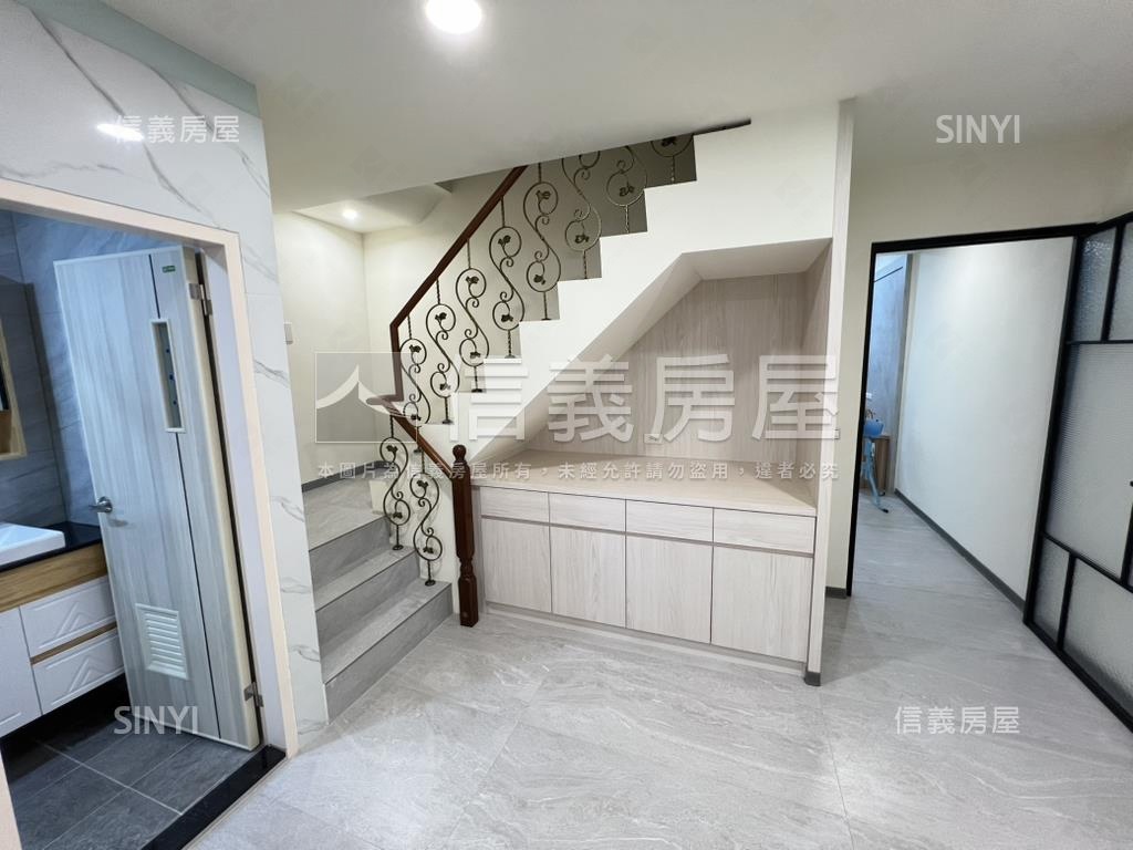 近中路稀有質感美妝透天房屋室內格局與周邊環境